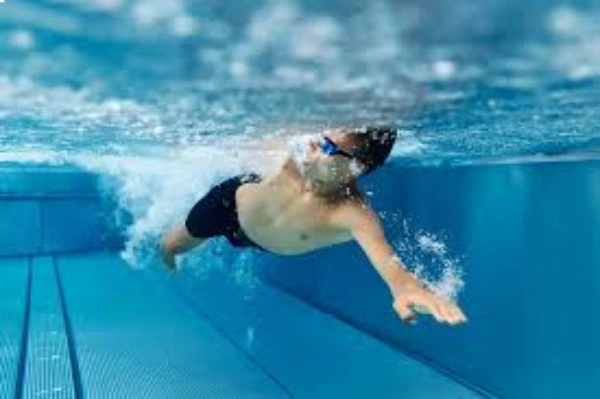 آموزش شنای حرفه ای